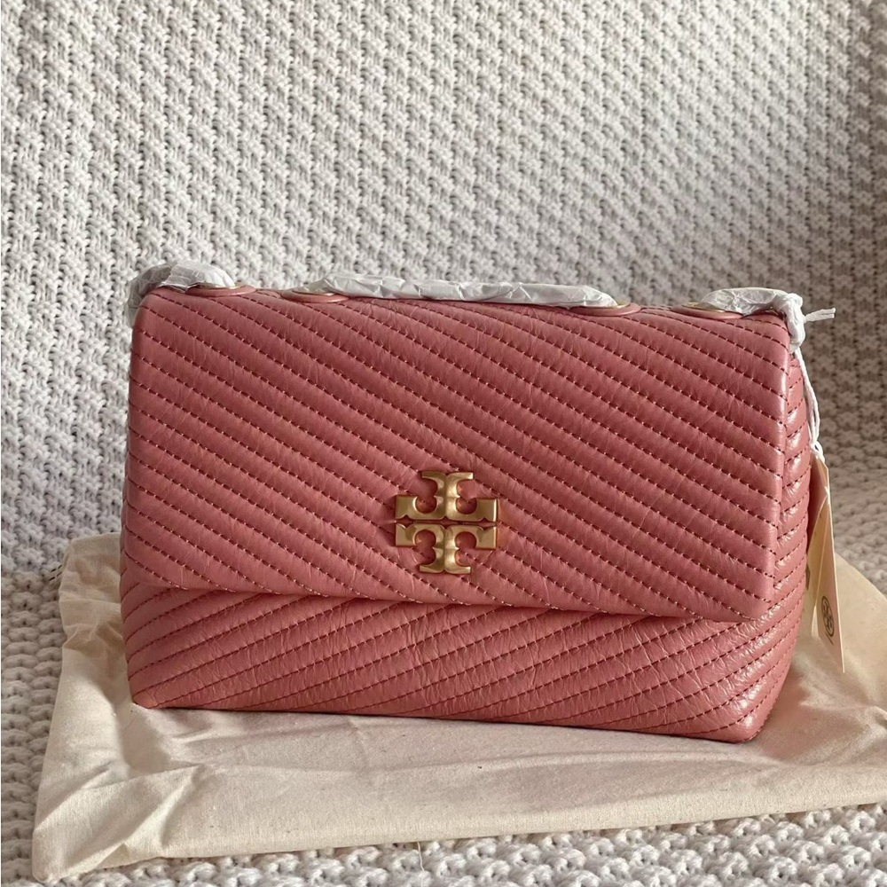 NWT Tory Burch
Kira Moto Small Quilted Convertible Shoulder Bag